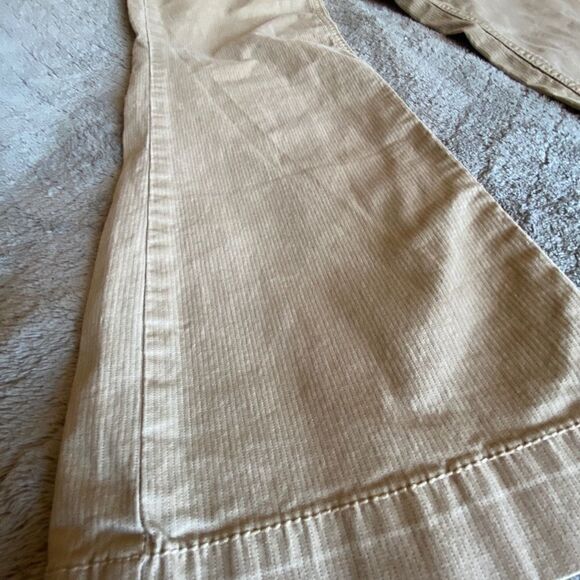 DKNY Jeans in Cream  - Picture 3 of 9